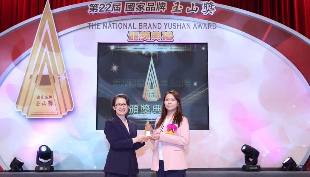 Read more about the article 台鋼旗下加捷生醫 榮獲國家品牌玉山獎「傑出企業獎」肯定