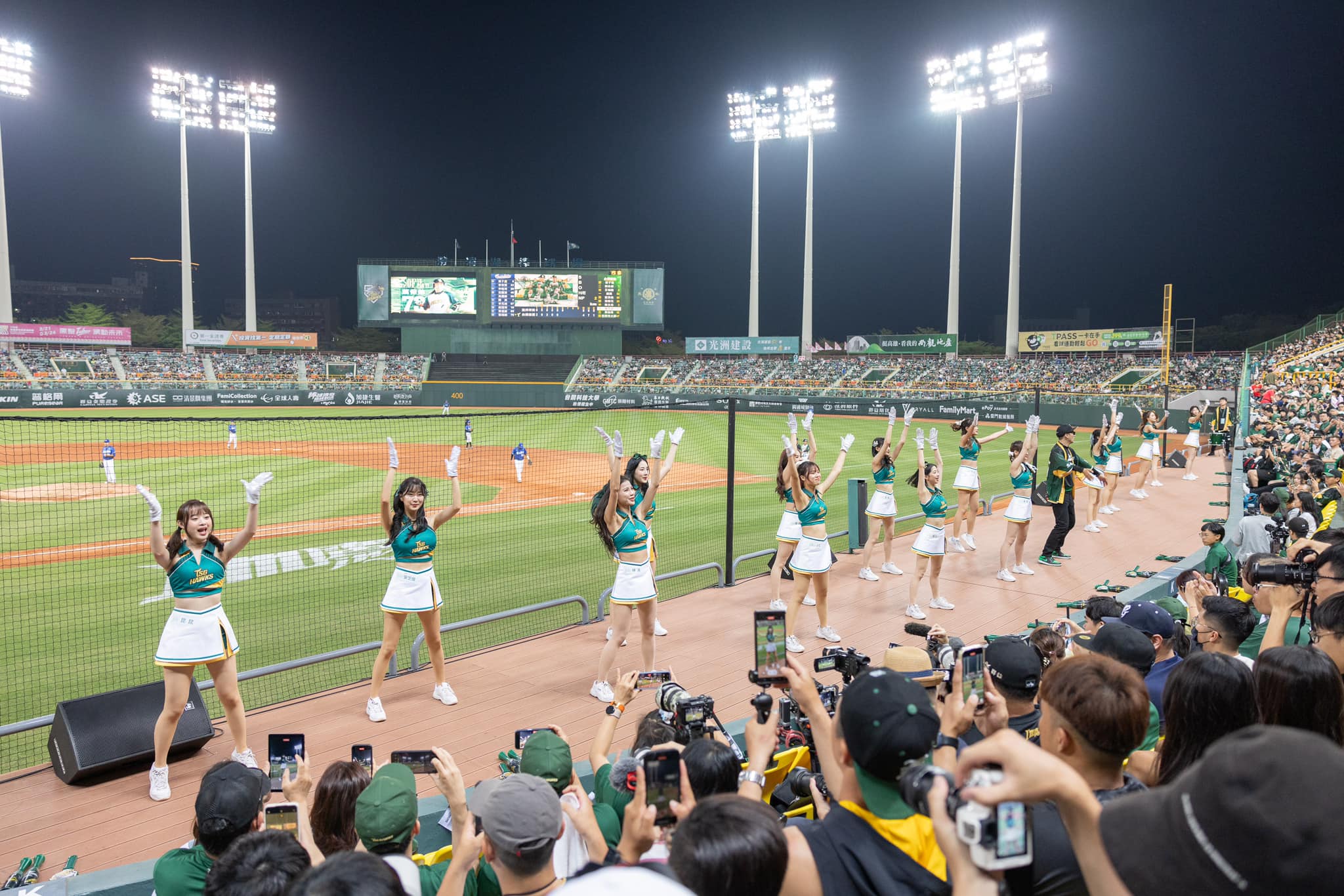Wing Stars 大巨蛋活動